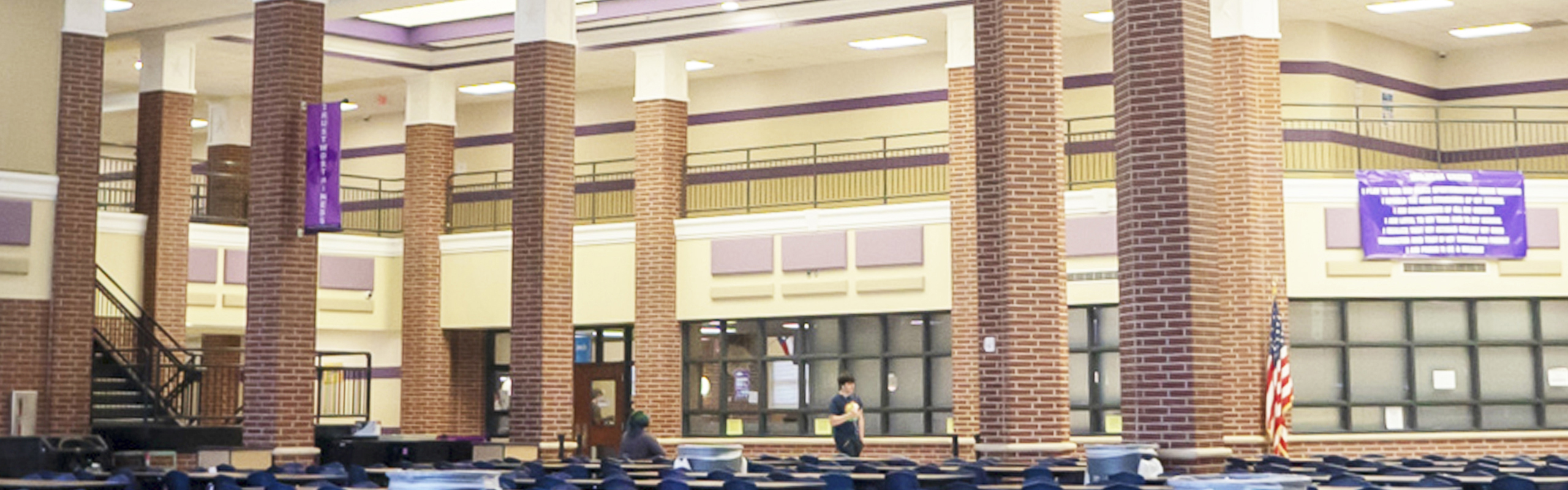 led lighting for schools cafeterias and lobbies